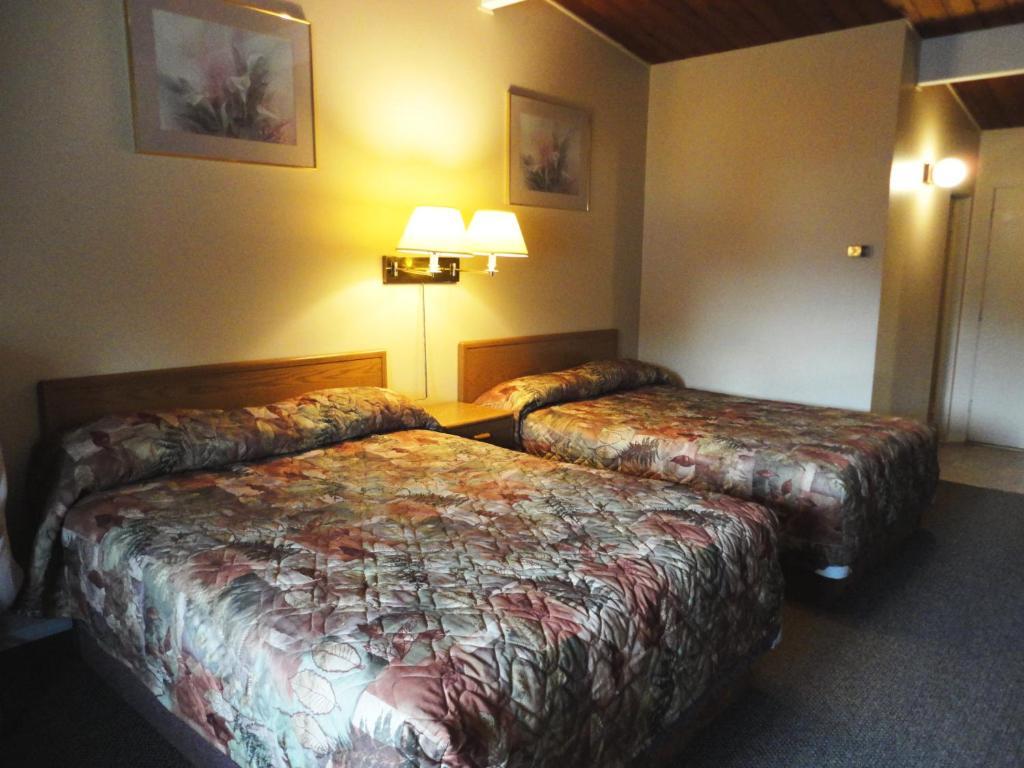 Polson Park Motel เวอร์นอน ห้อง รูปภาพ